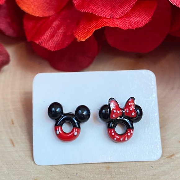 Mickey Mouse Enamel Stud Donut Earrings - Picture 6 of 8
